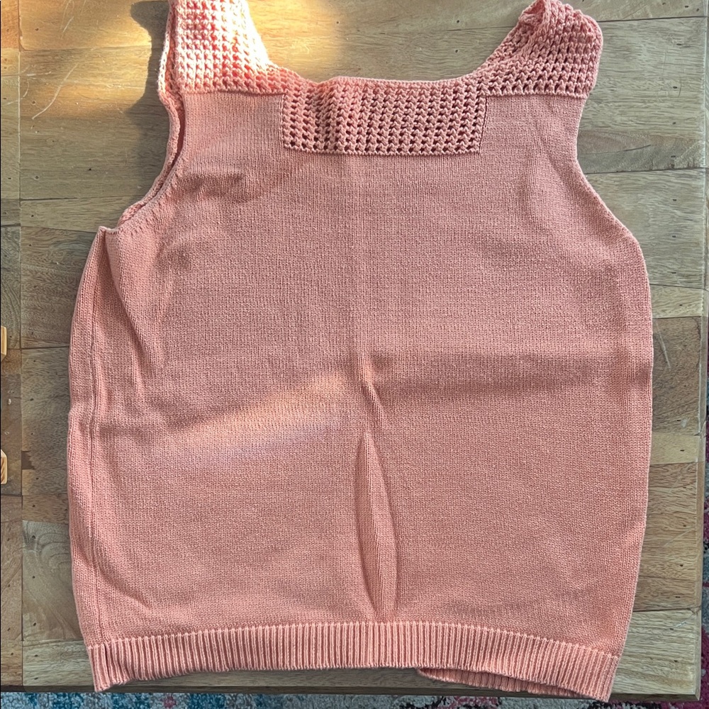 Women's Pink Sleeveless Sweater
